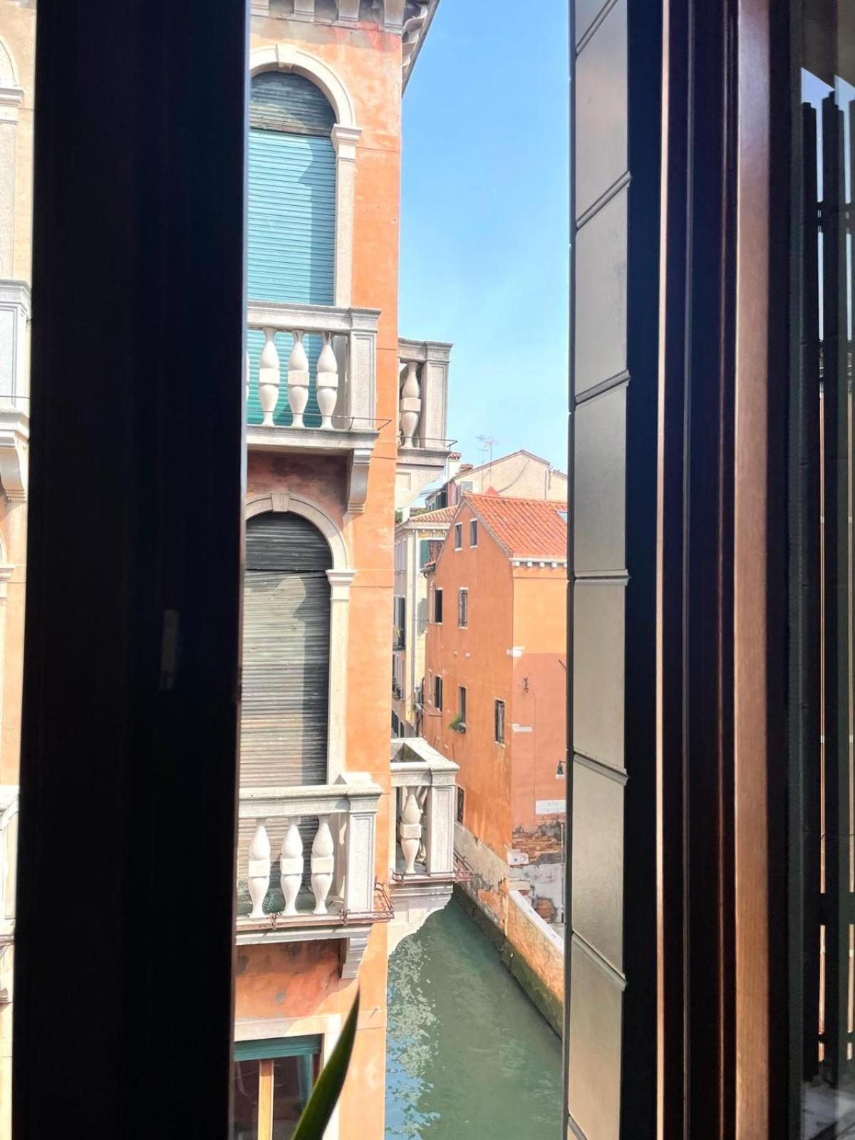 Guesthouse Ca' San Marcuola 2 Venedik Dış mekan fotoğraf