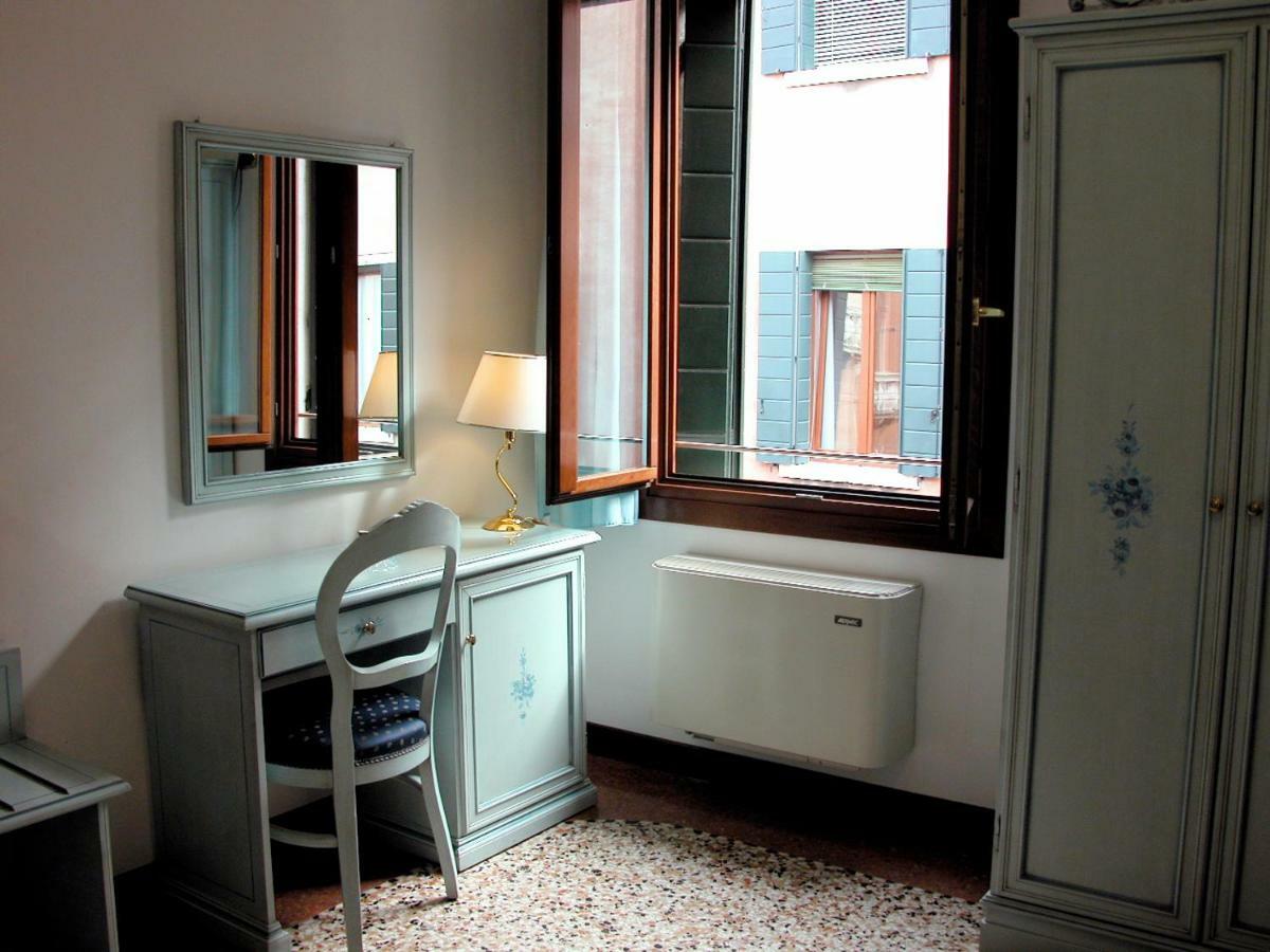 Guesthouse Ca' San Marcuola 2 Venedik Dış mekan fotoğraf